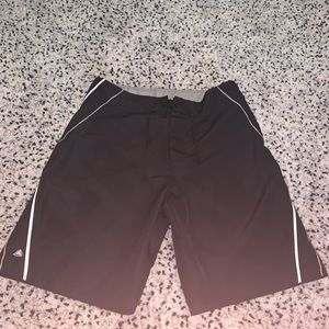 Men’s swim shorts